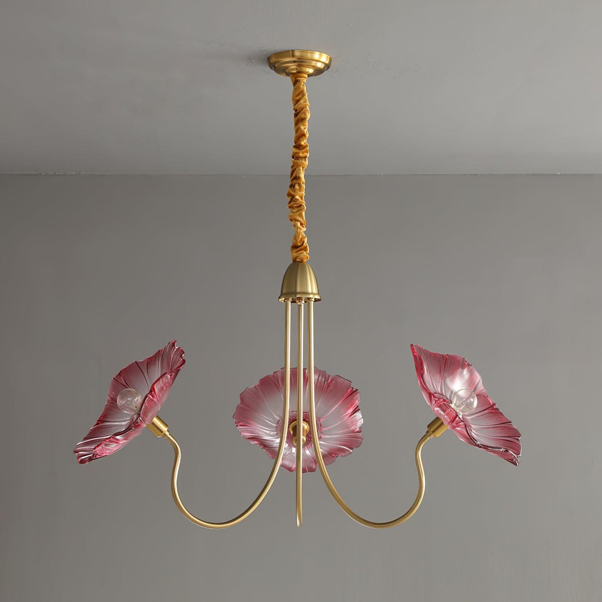 Velorora lysekrone med lotusblad og glas