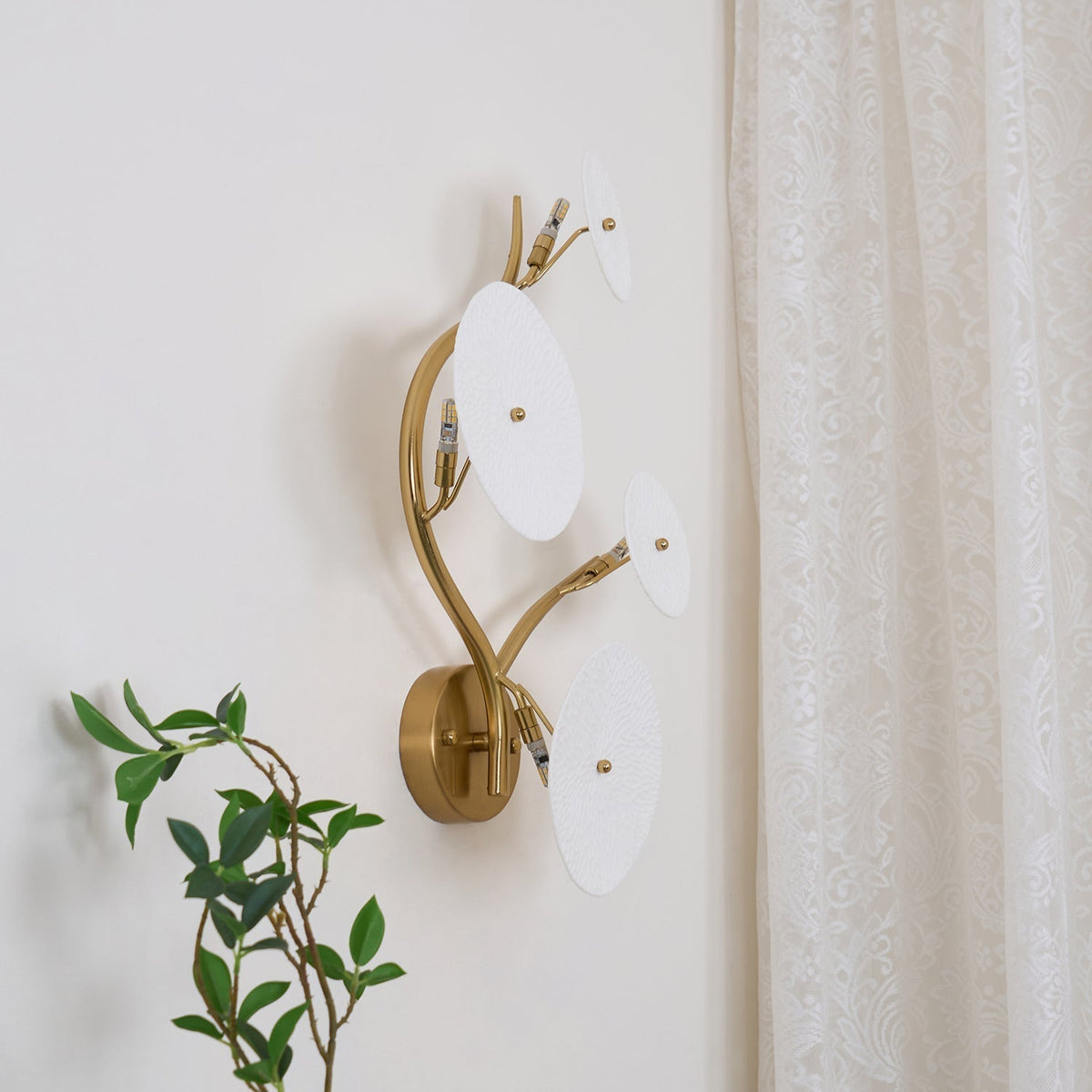 Jesse Elegance Nordic Art Petal Wall Lamp