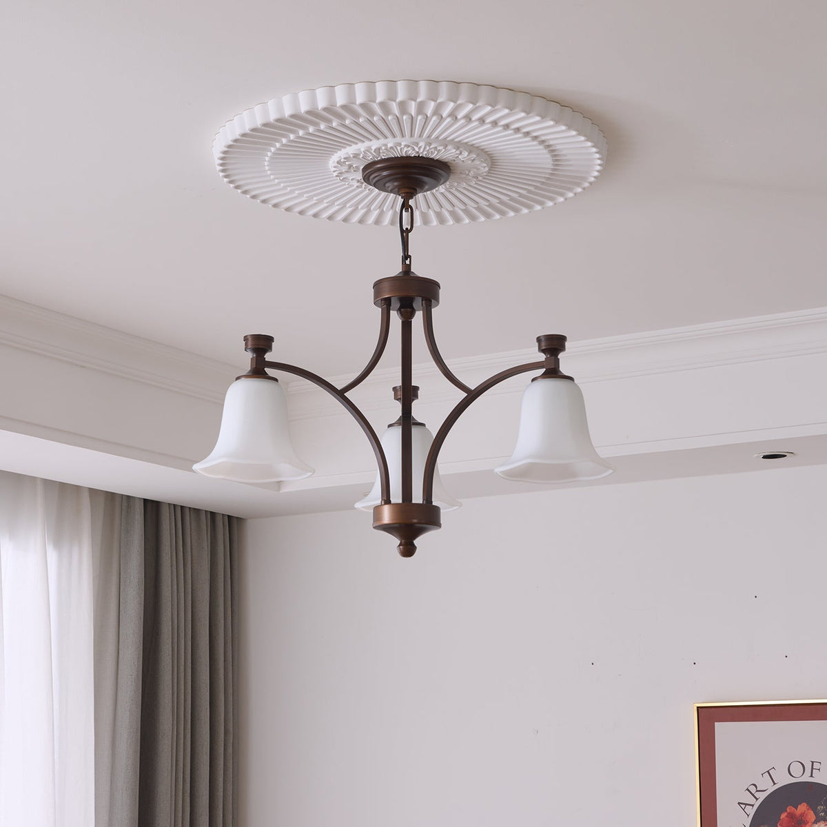 Viloros traditionell exklusiv glaskrona med klockdesign
