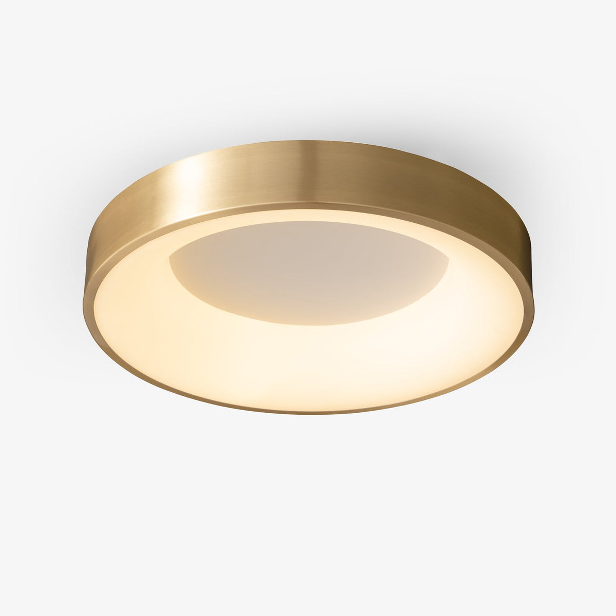 Zetheos modern minimalistisk taklampa i mässing