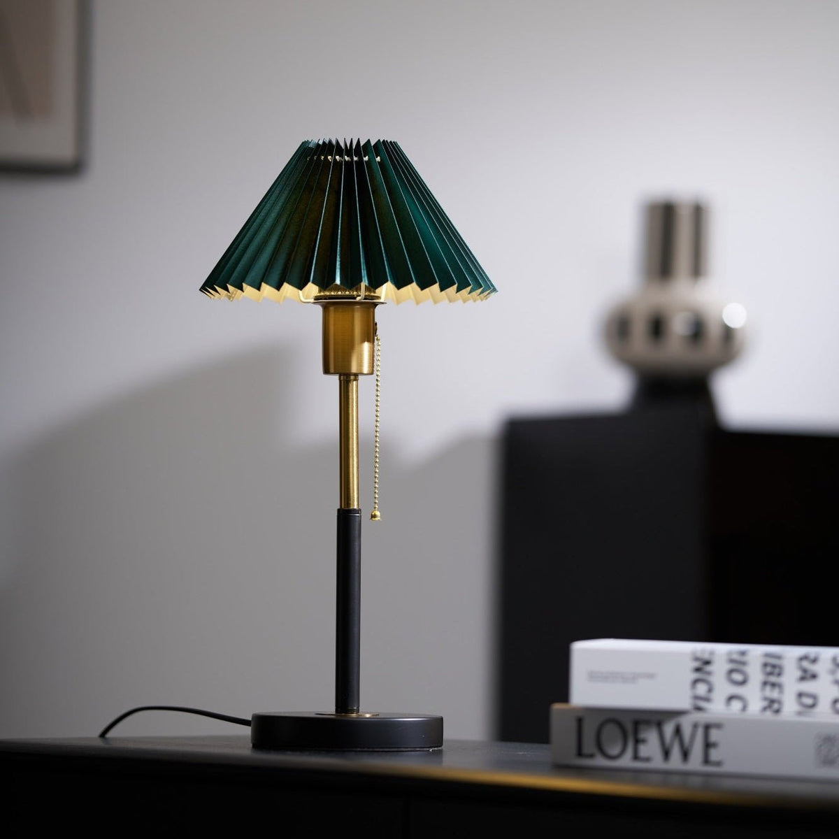 Candeeiro de mesa minimalista Mevzo em cerâmica