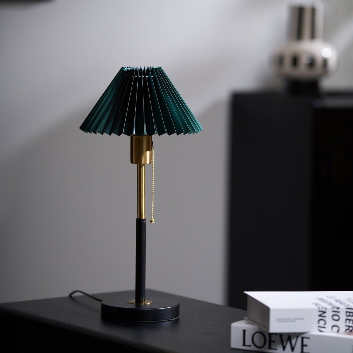 Candeeiro de mesa minimalista Mevzo em cerâmica