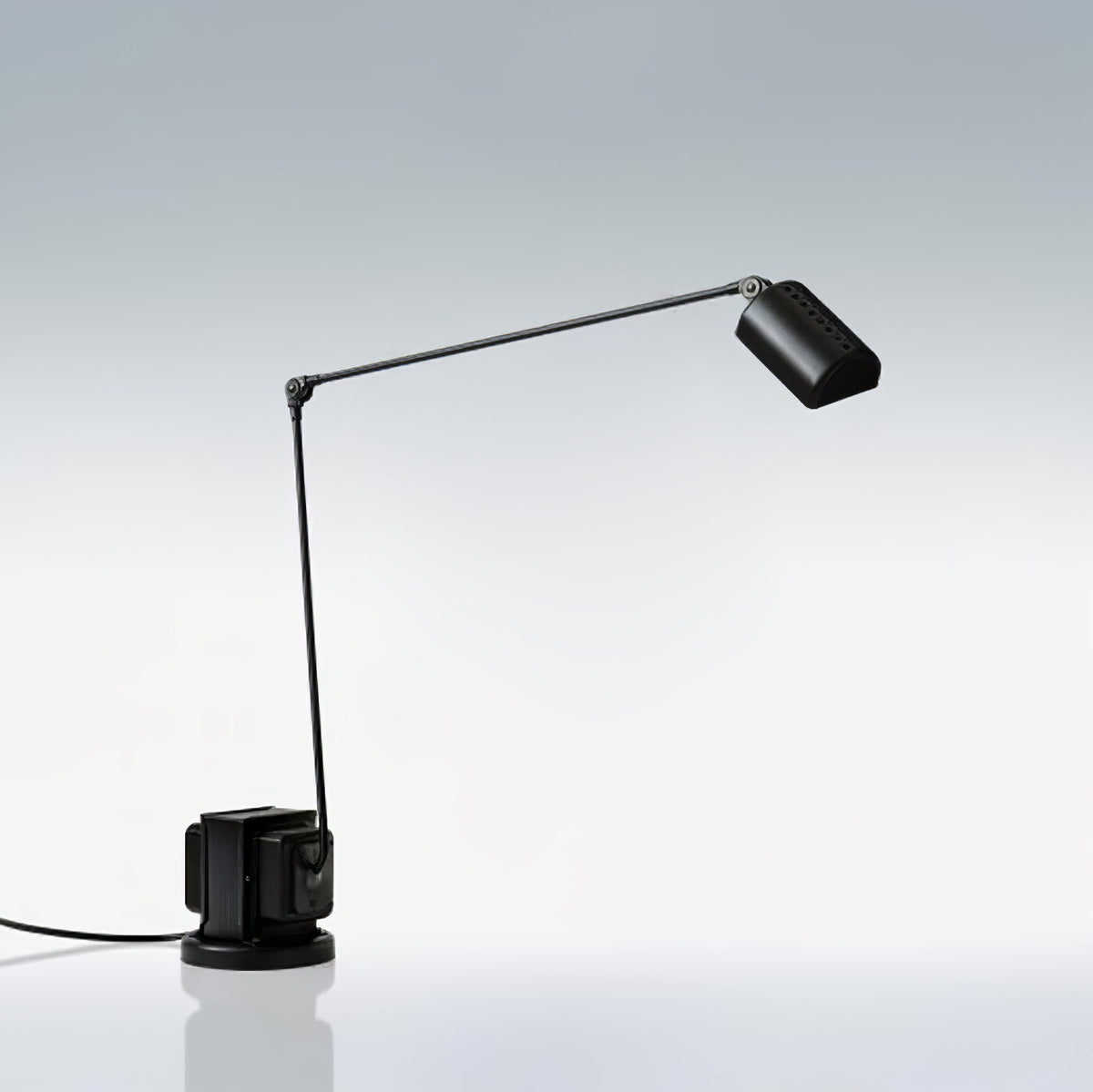 Orvyn minimalistisk bordlampe