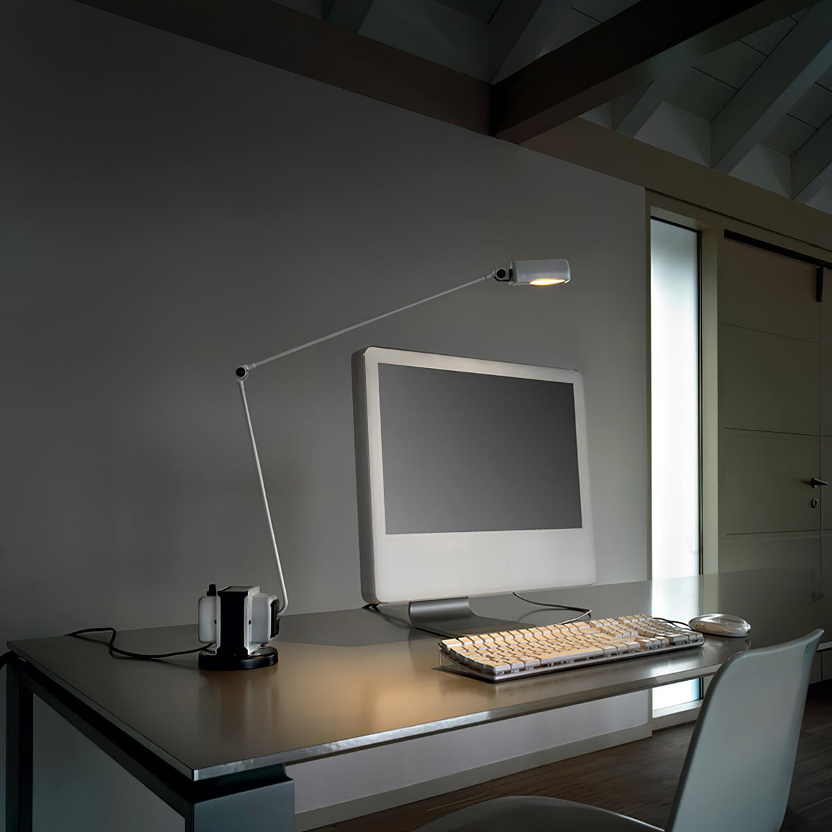 Orvyn minimalistisk bordlampe