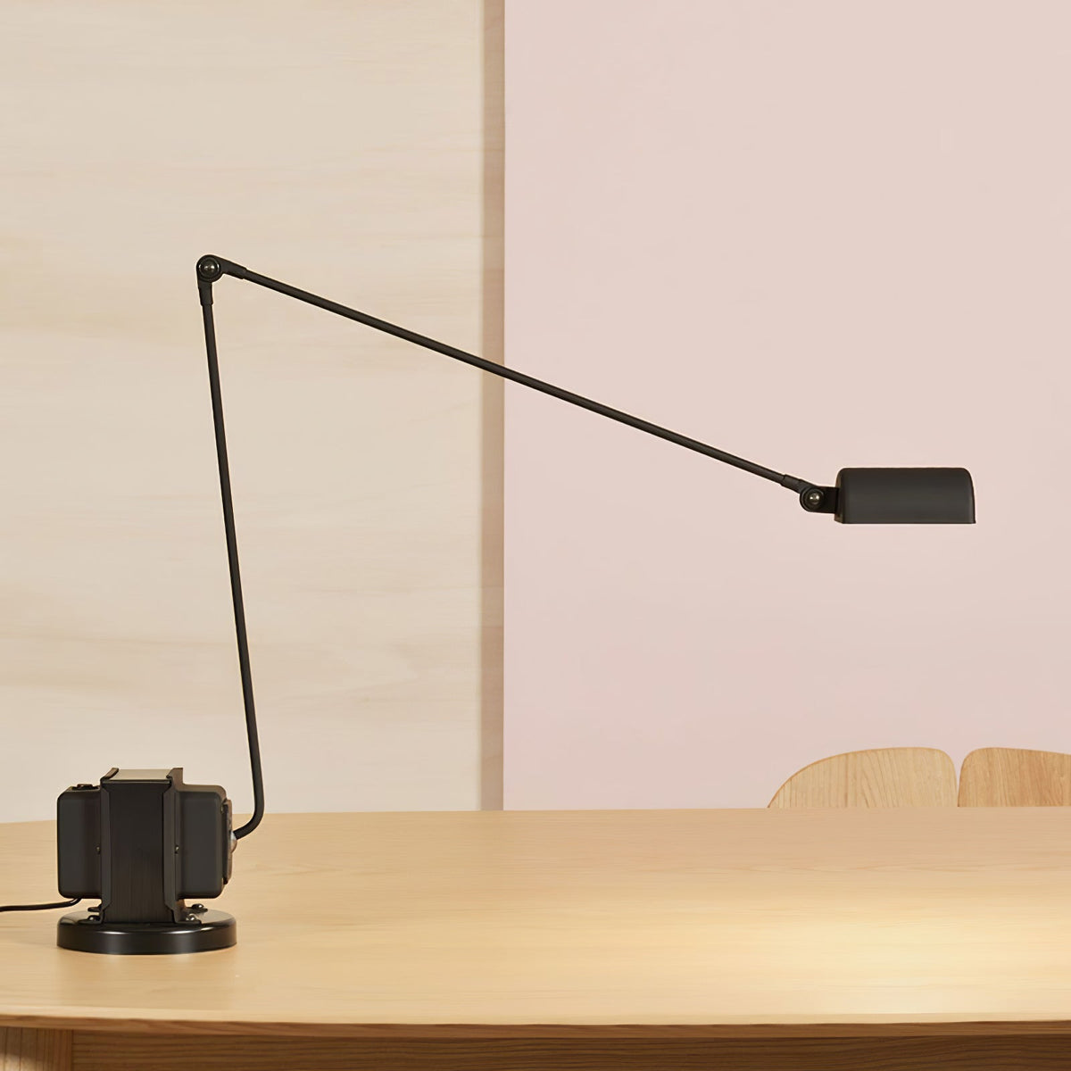 Orvyn minimalistisk bordlampe