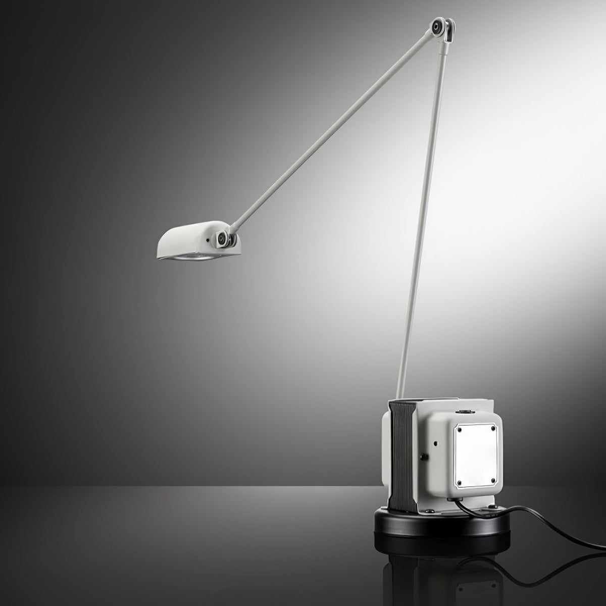 Orvyn minimalistisk bordlampe