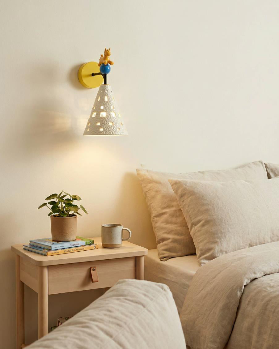 Seliraya Wall Light