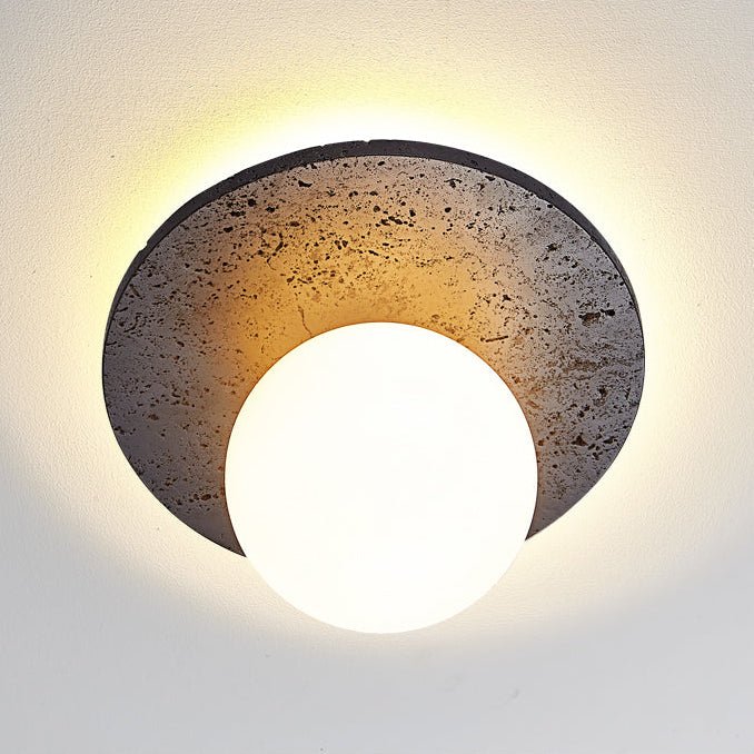 Otto globe-loftlampe i sort travertin