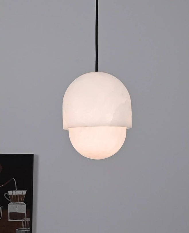 Valcien Lunar Dome pendellampa i alabaster