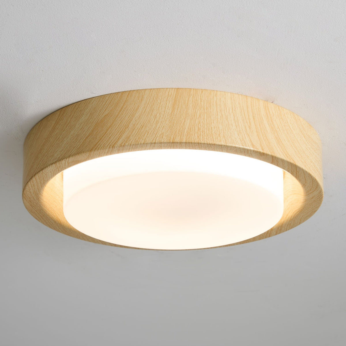 Sylaeon minimalistisk taklampa i trä
