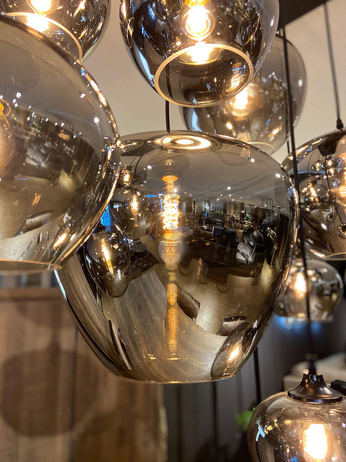 Tevely industrielt elegant pendel i glas