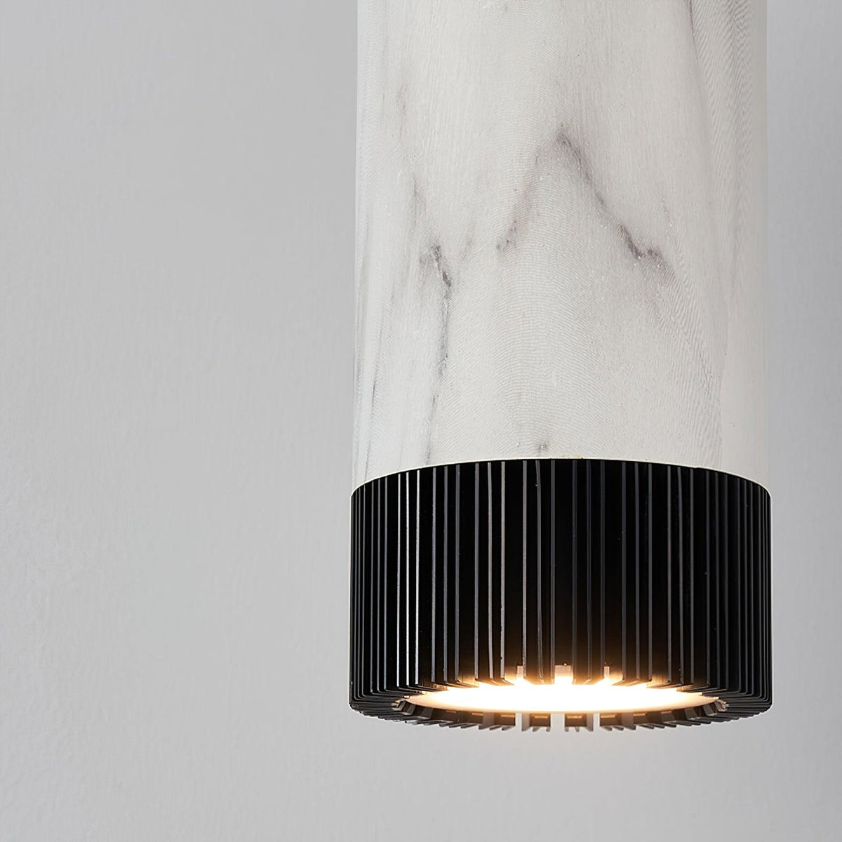 Petisena modern pendellampa i marmor