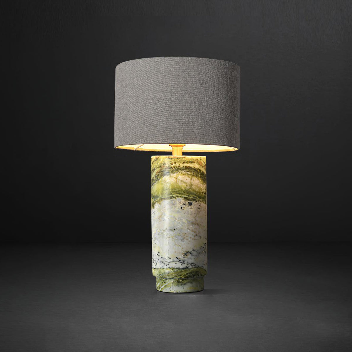 Viraelella Table Lamp