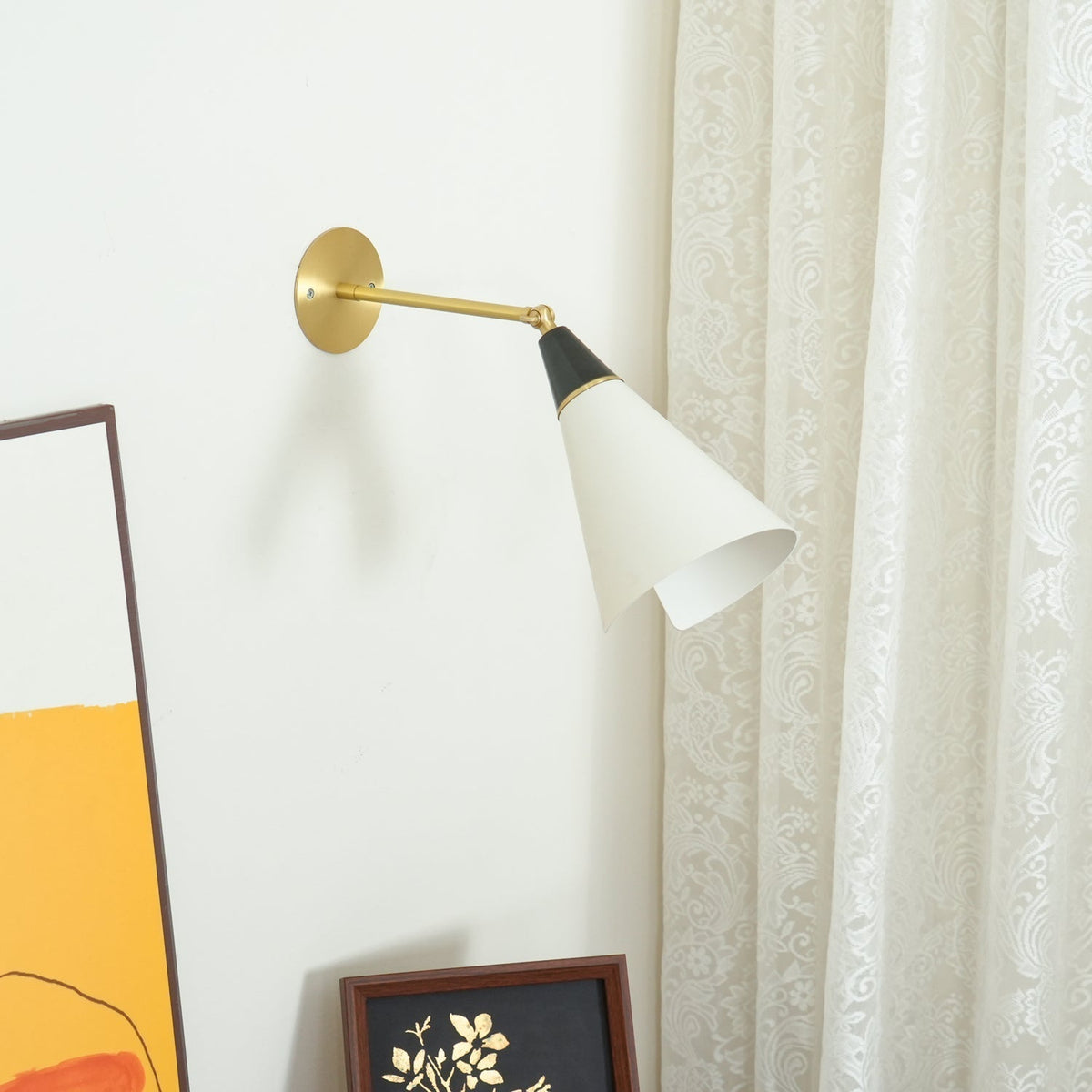Orieiella moderne minimalistisk væglampe i messing