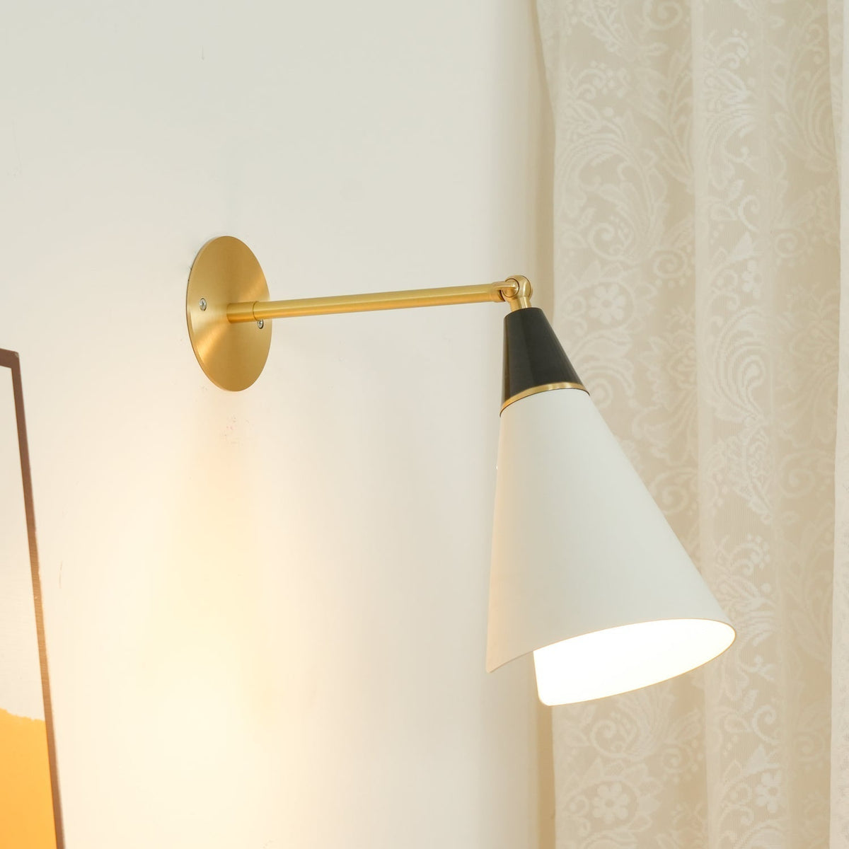 Orieiella moderne minimalistisk væglampe i messing