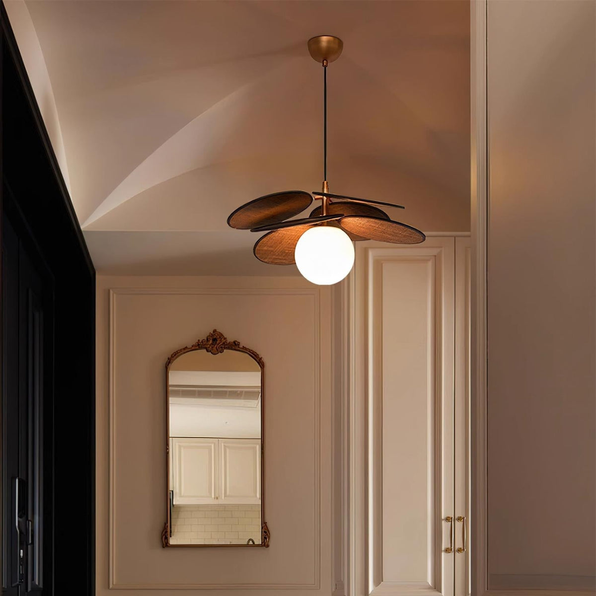 Elvo Wooden Petal Pendant Light
