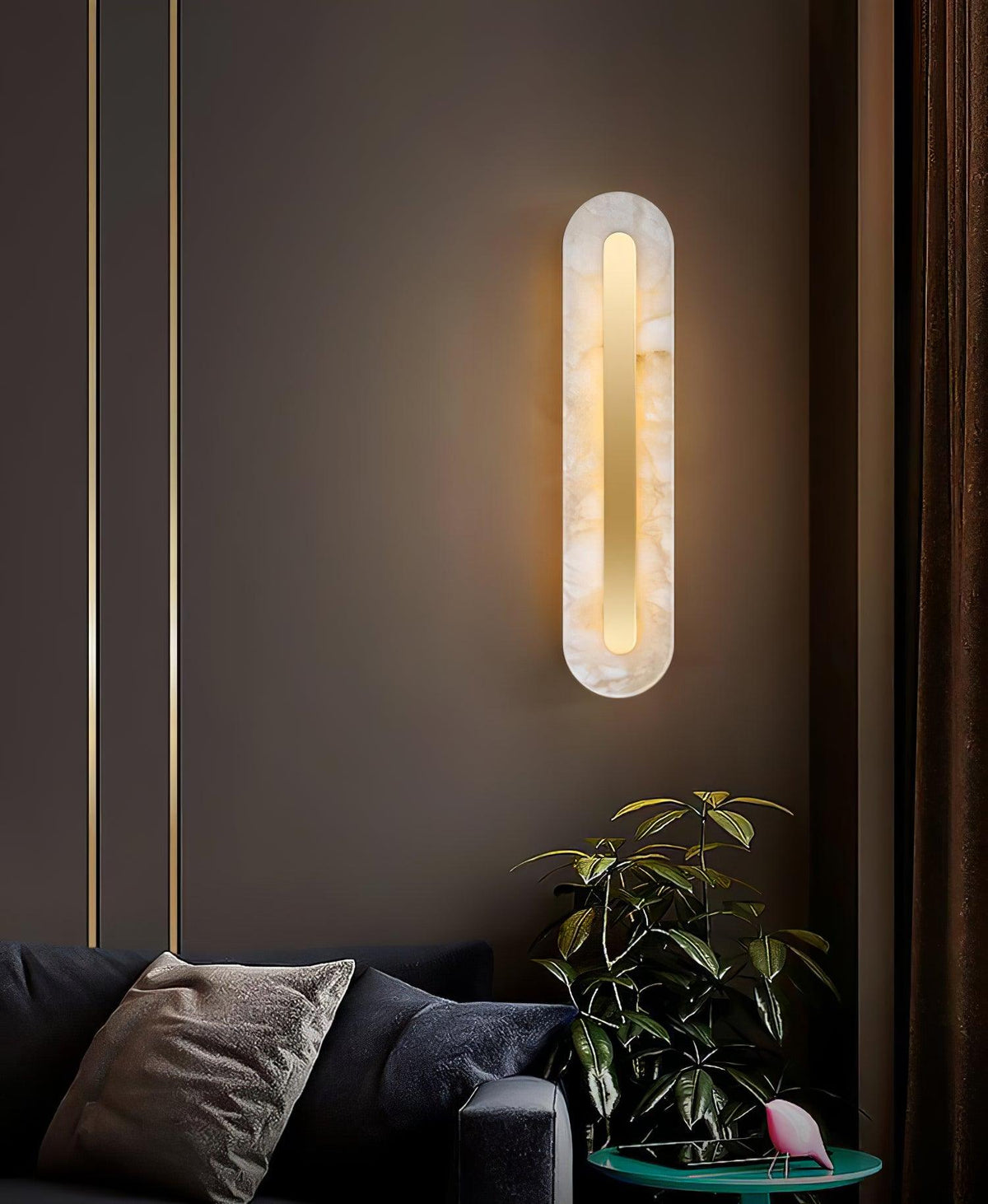 Selvia minimalistisk vägglampa i alabaster