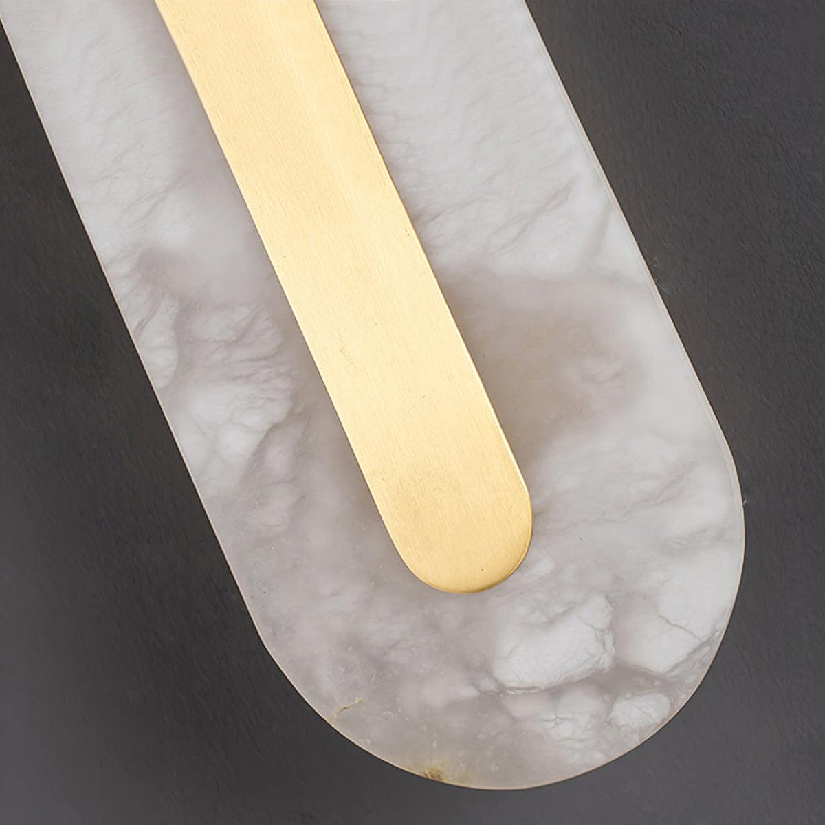 Selvia minimalistisk vägglampa i alabaster