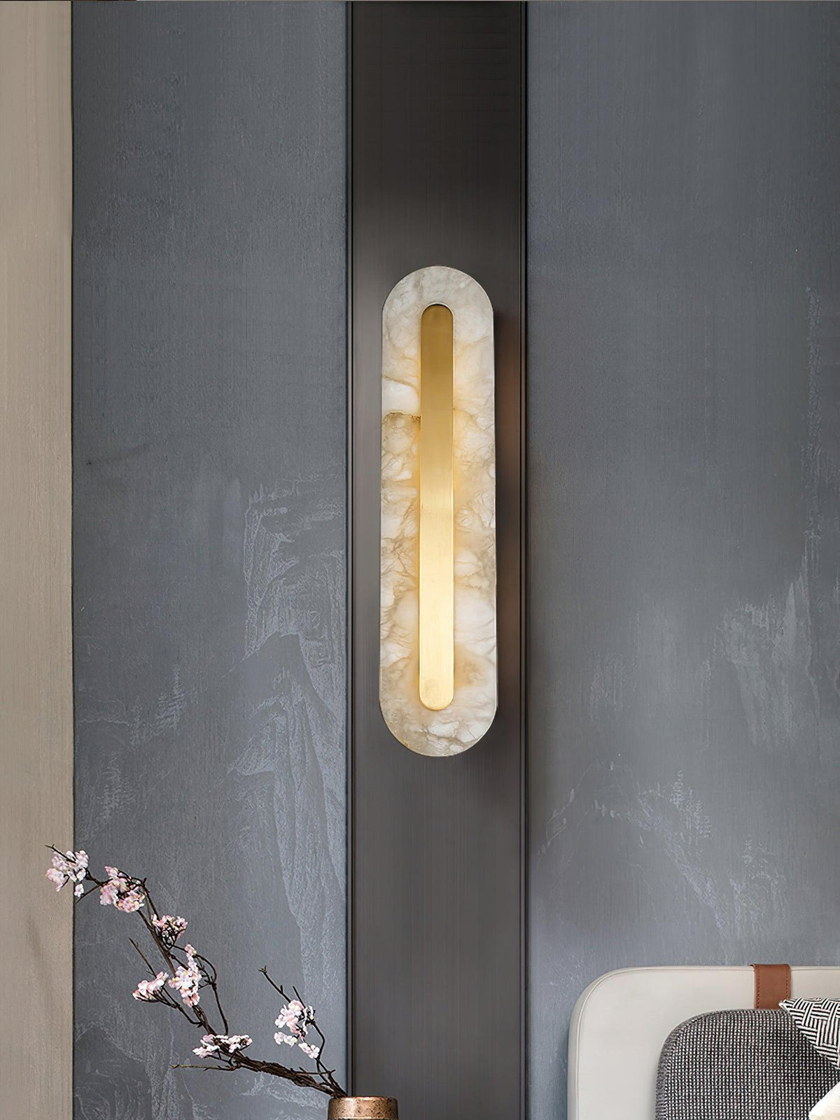 Selvia minimalistisk vägglampa i alabaster