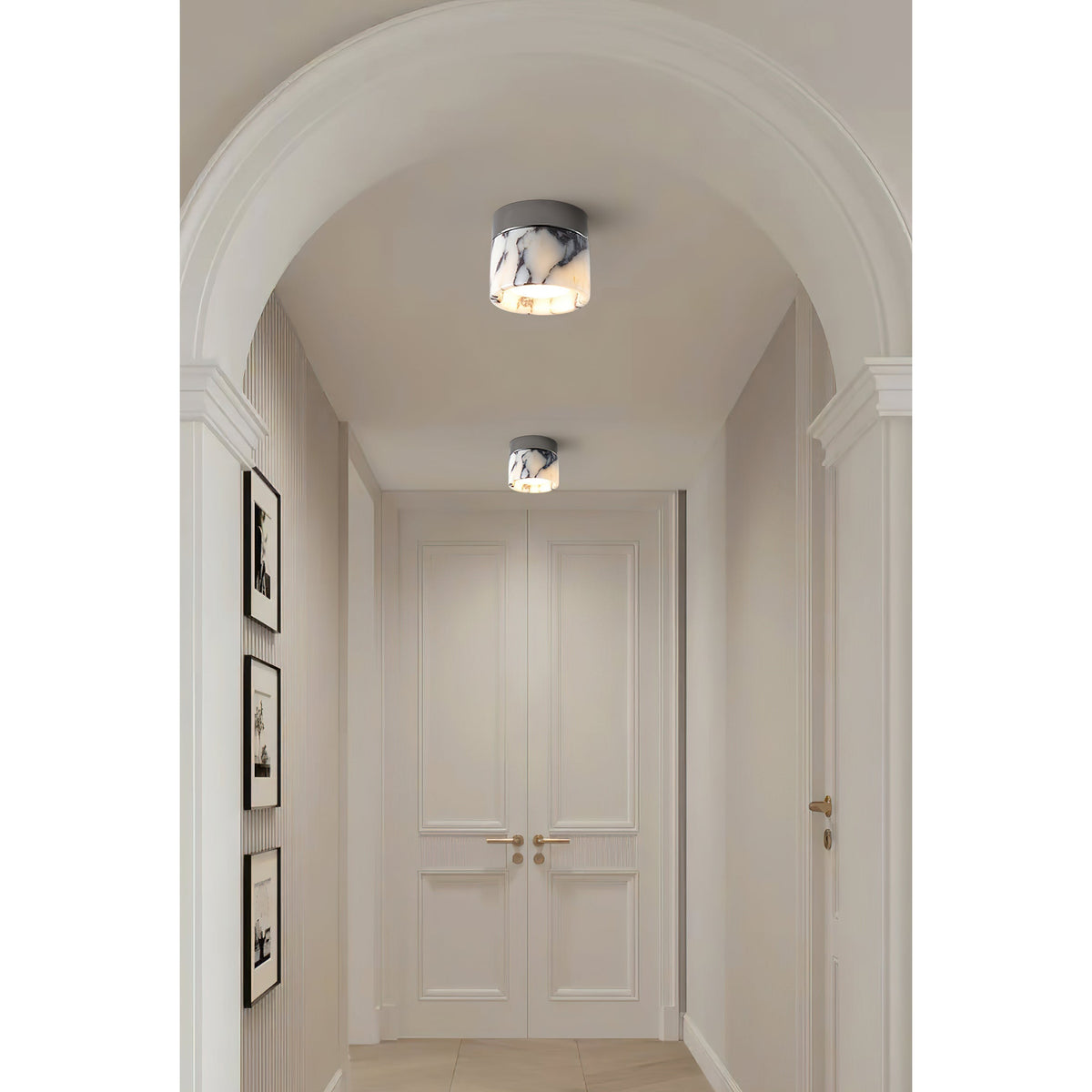 Selielle rund loftslampe i marmor