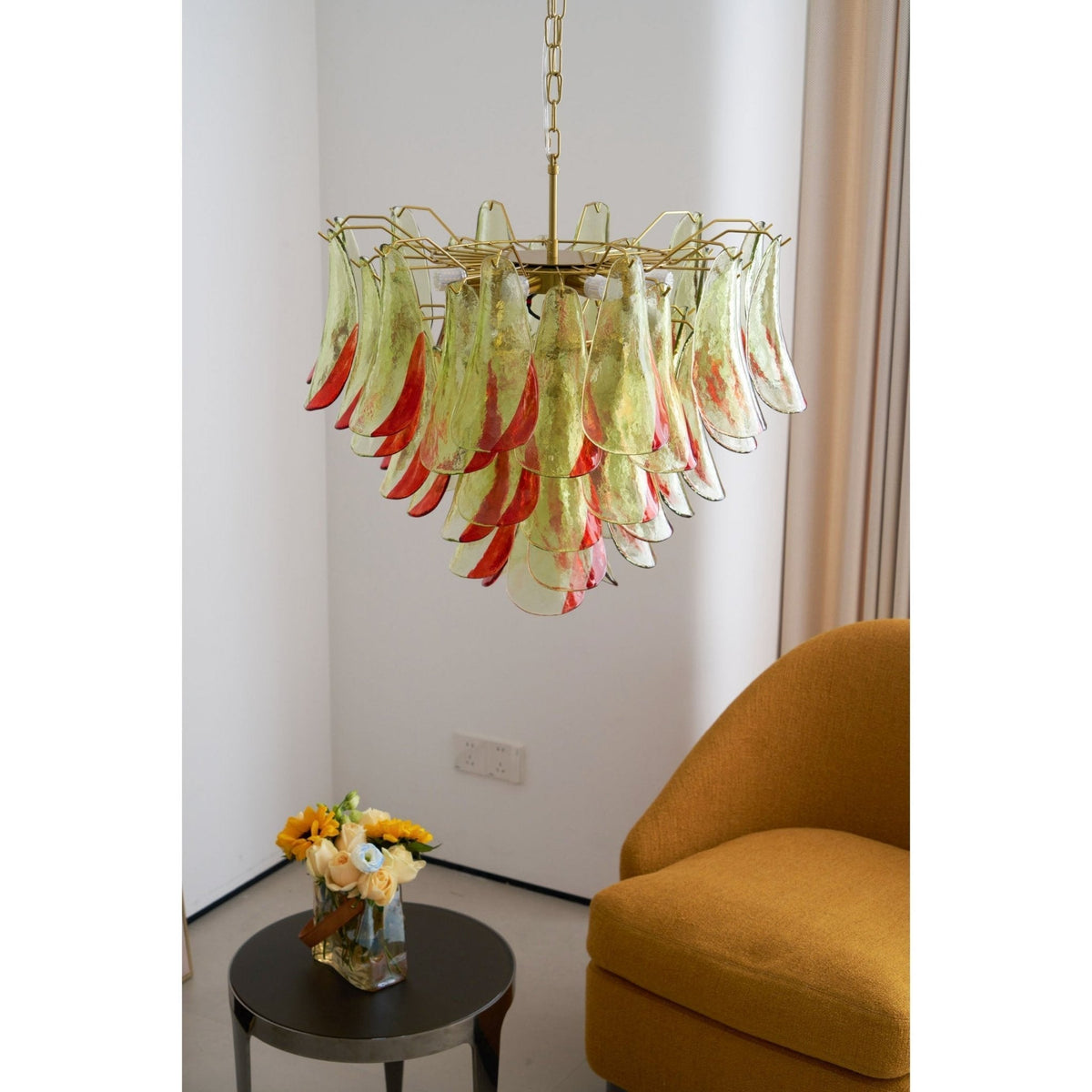 Candelabro elegante de pétalas em vidro de Murano Celoraria