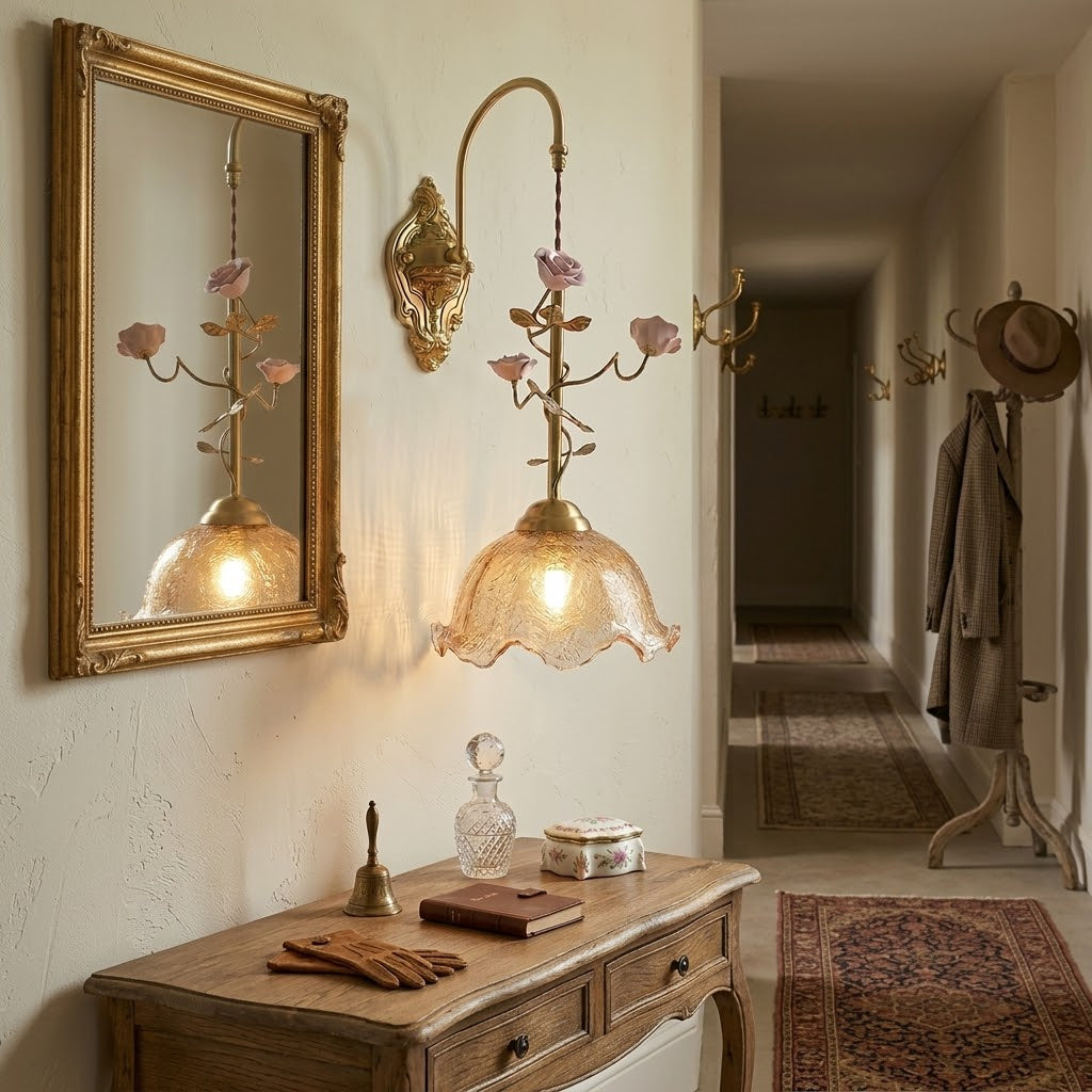Terielira vägglampa