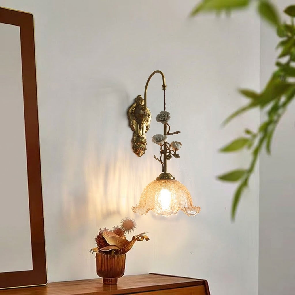Terielira vägglampa