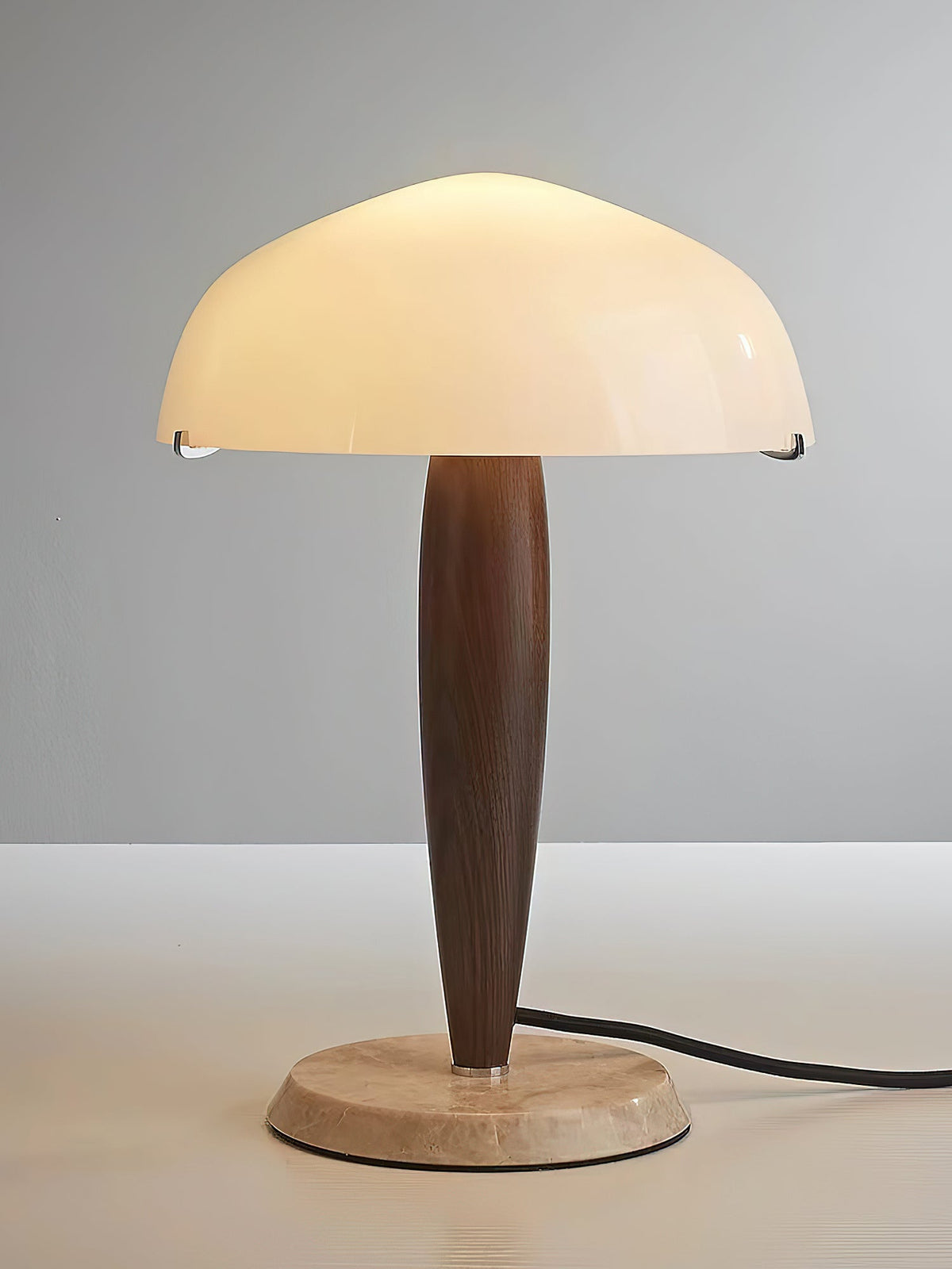 Candeeiro de mesa minimalista em vidro Jackson