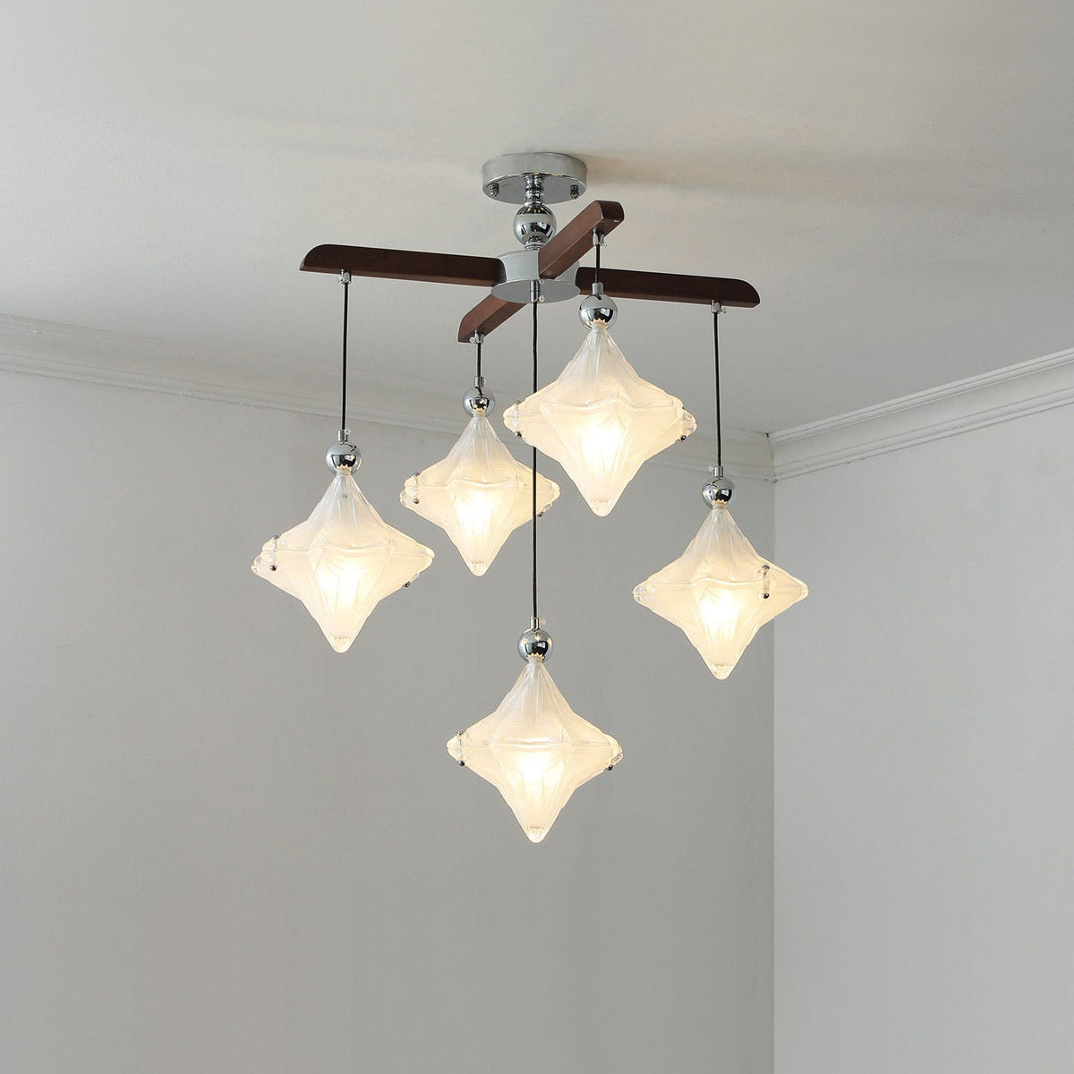 Viraivora-loftlampe