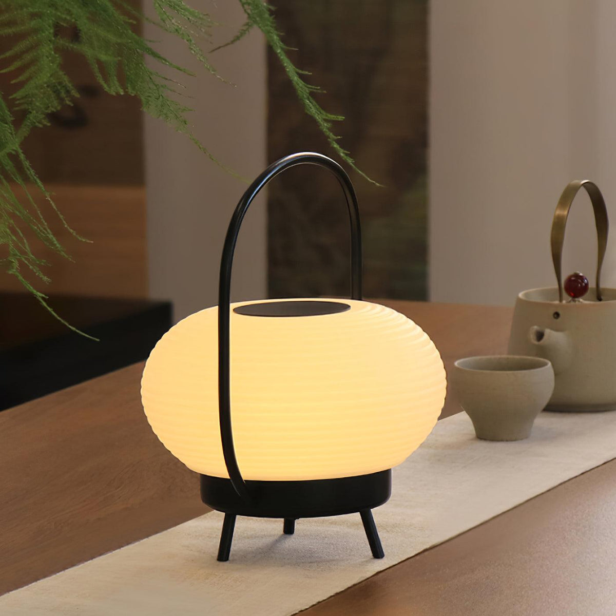 Saelan minimalistisk bordslampa