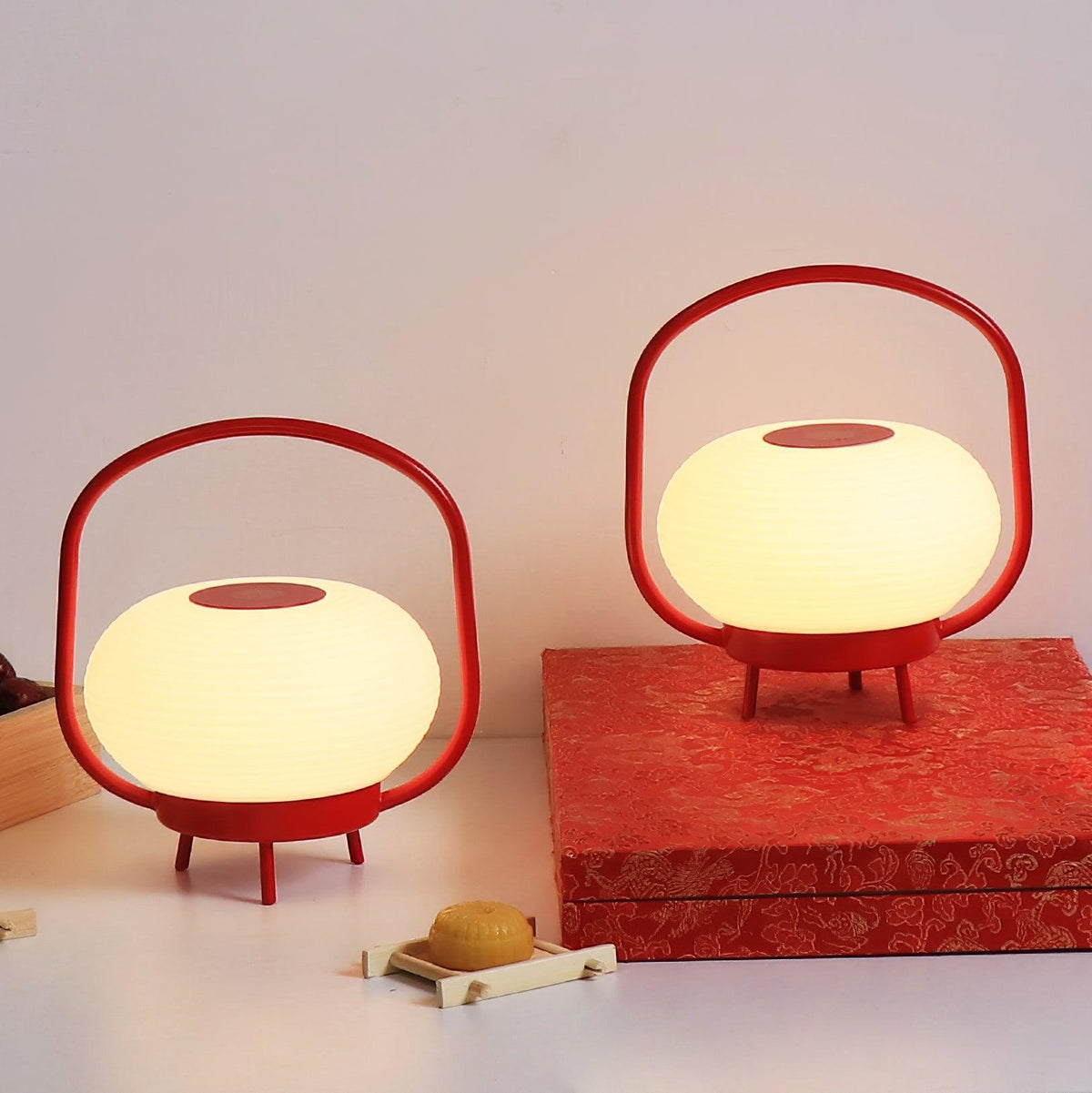 Saelan minimalistisk bordslampa