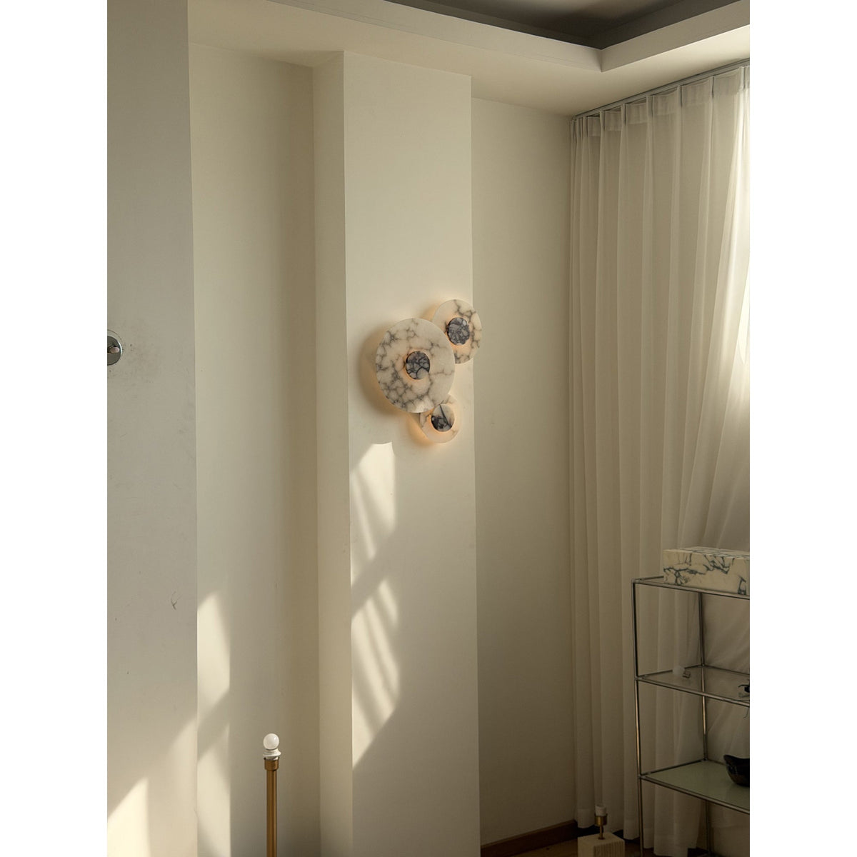 Viraisina vägglampa