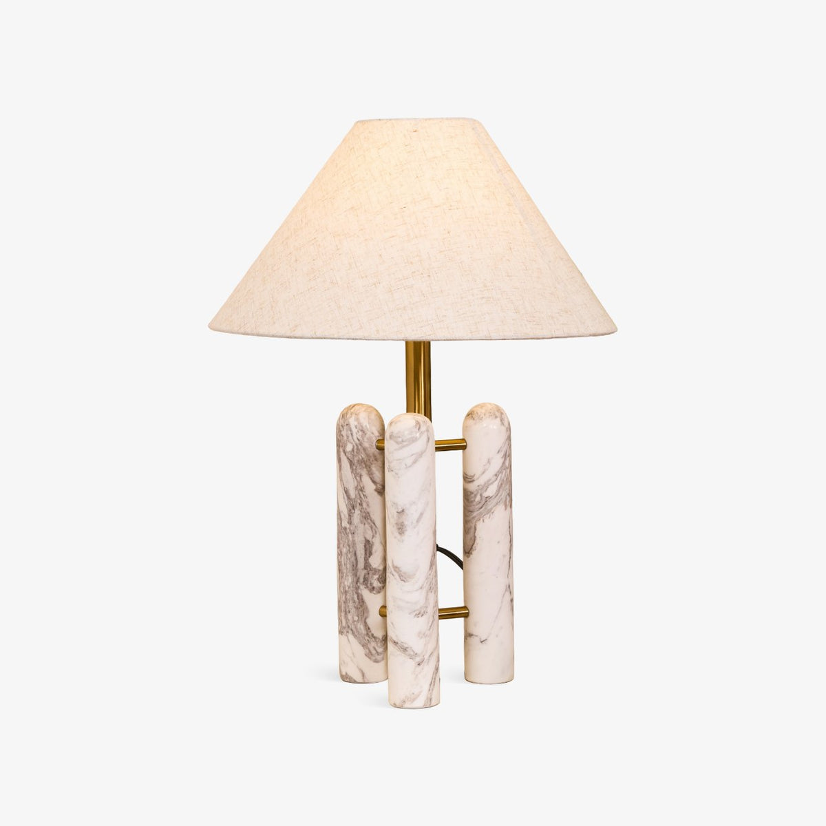 Trio moderne marmorbordlampe
