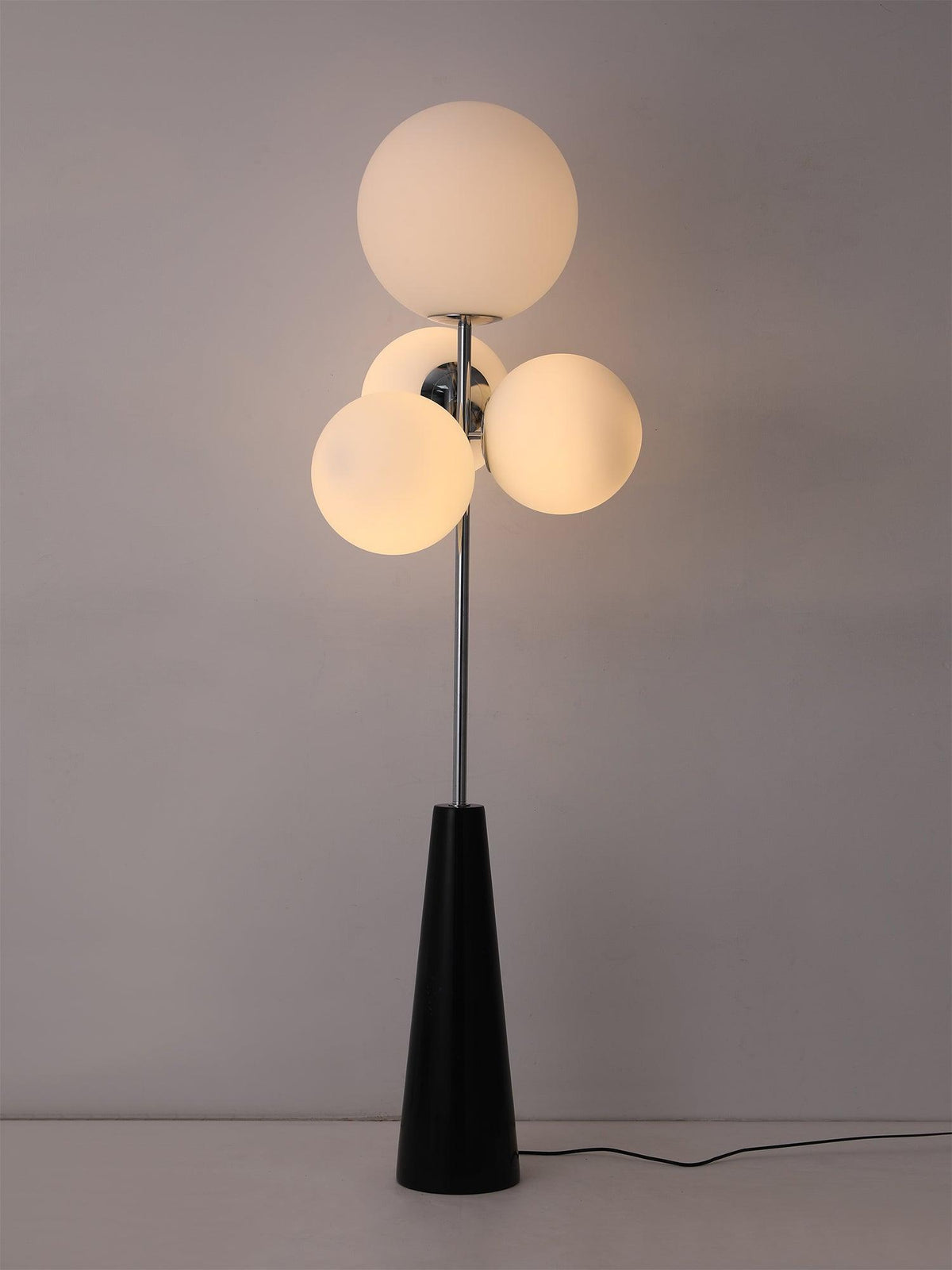 Viri modern golvlampa i marmor