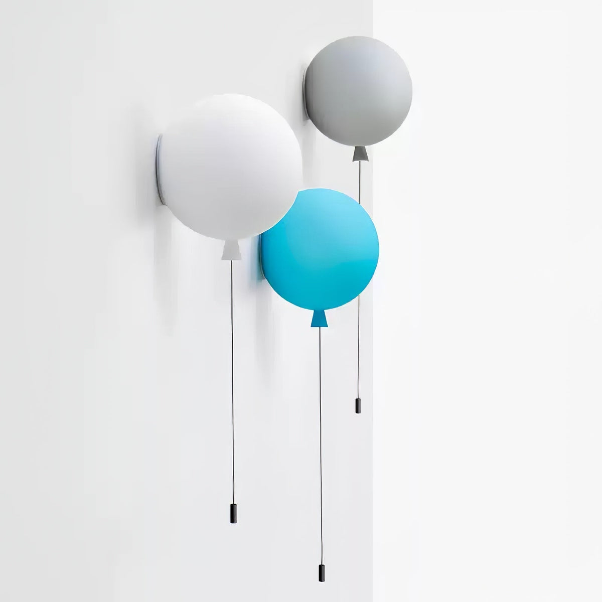 Luz de parede Kiri Cheerful Balloon Dream em plástico