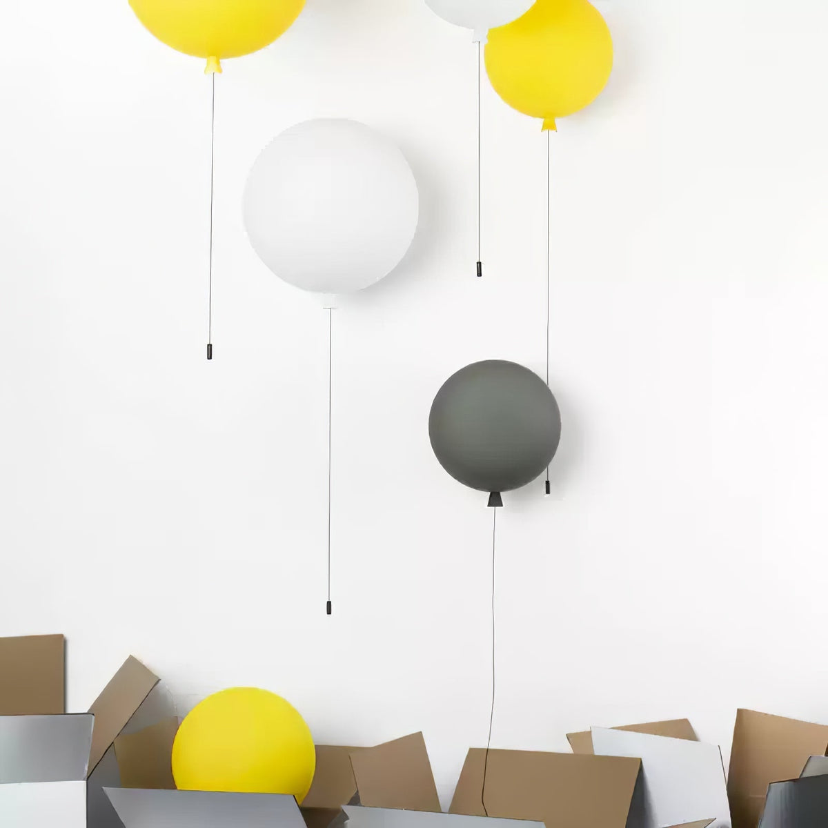 Luz de parede Kiri Cheerful Balloon Dream em plástico