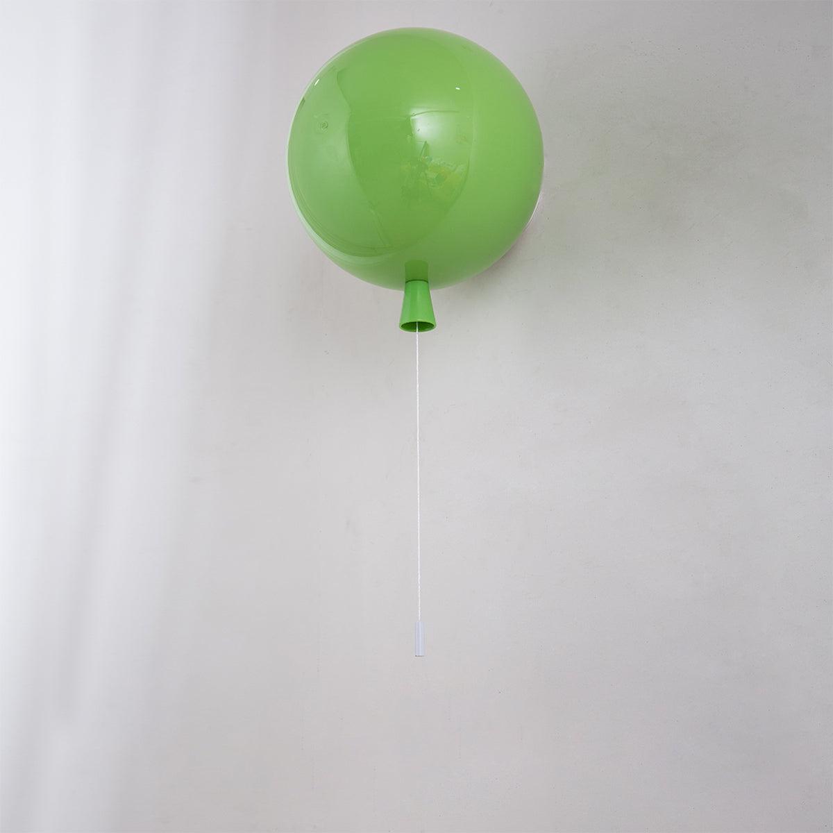 Luz de parede Kiri Cheerful Balloon Dream em plástico