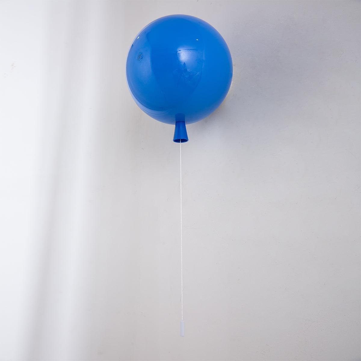 Luz de parede Kiri Cheerful Balloon Dream em plástico