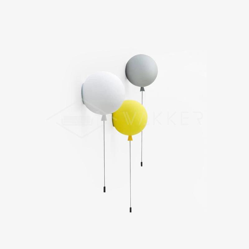 Luz de parede Kiri Cheerful Balloon Dream em plástico