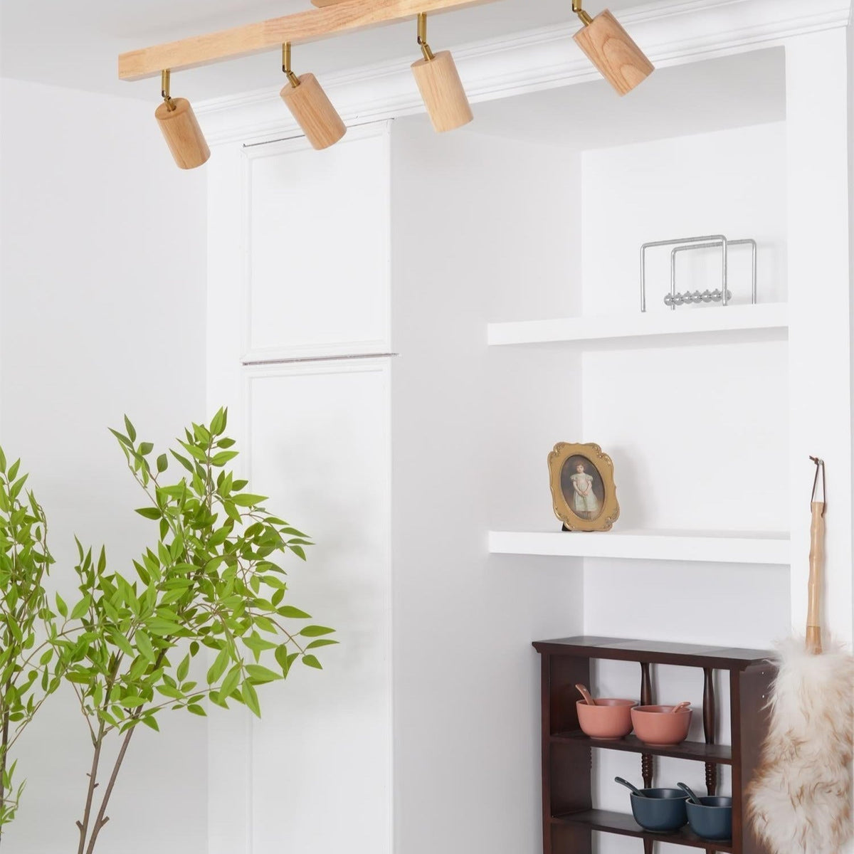 Veril skinnespot med træ