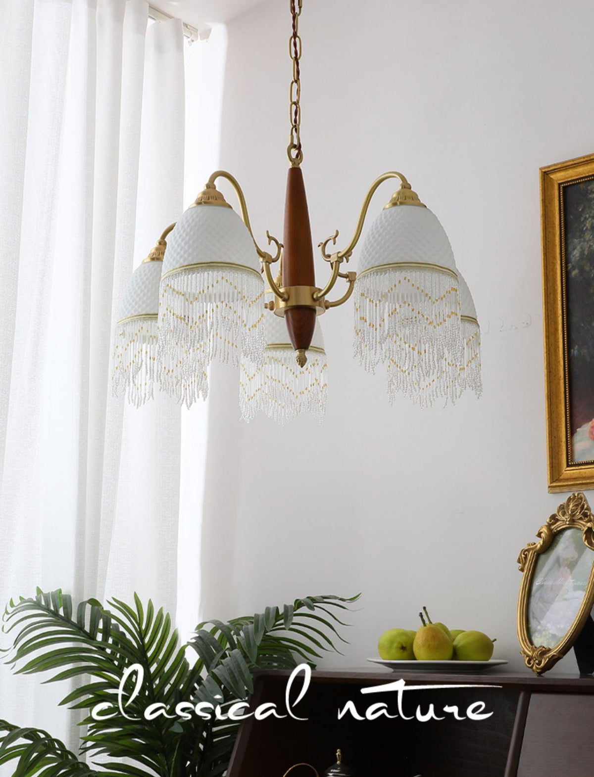 Yaves vintagekrona med tofs och glas