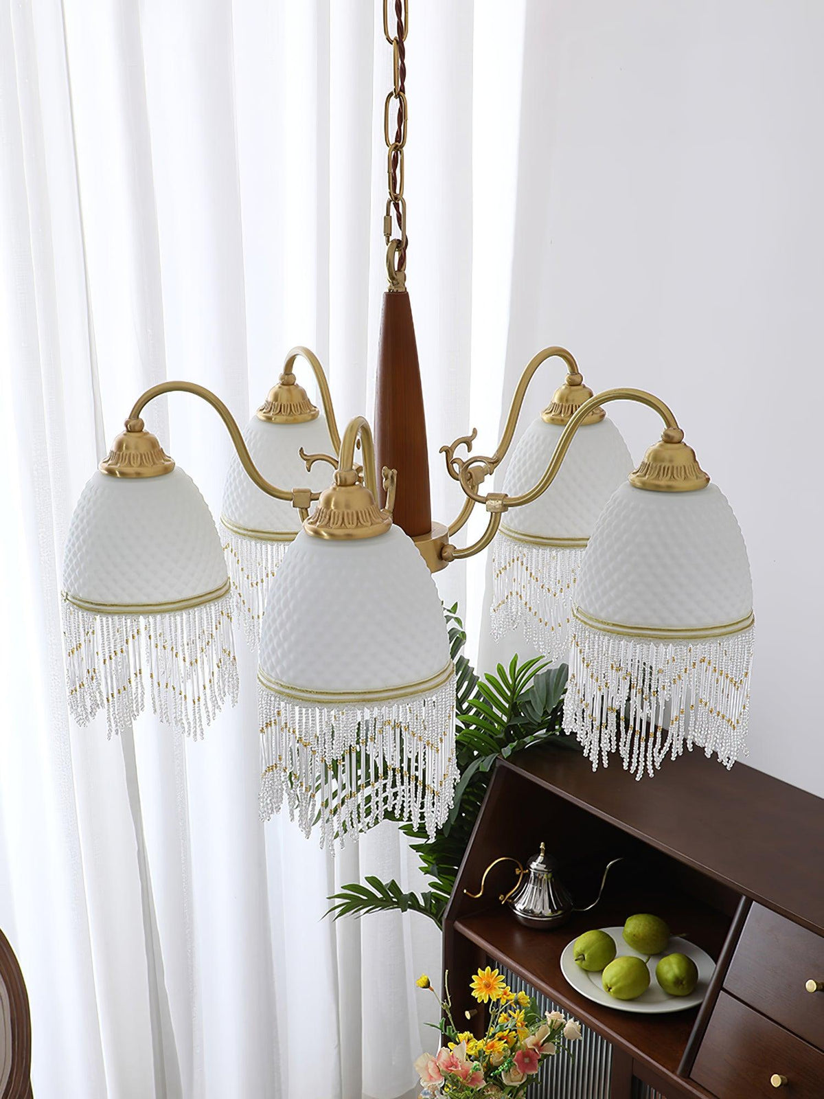 Yaves vintagekrona med tofs och glas