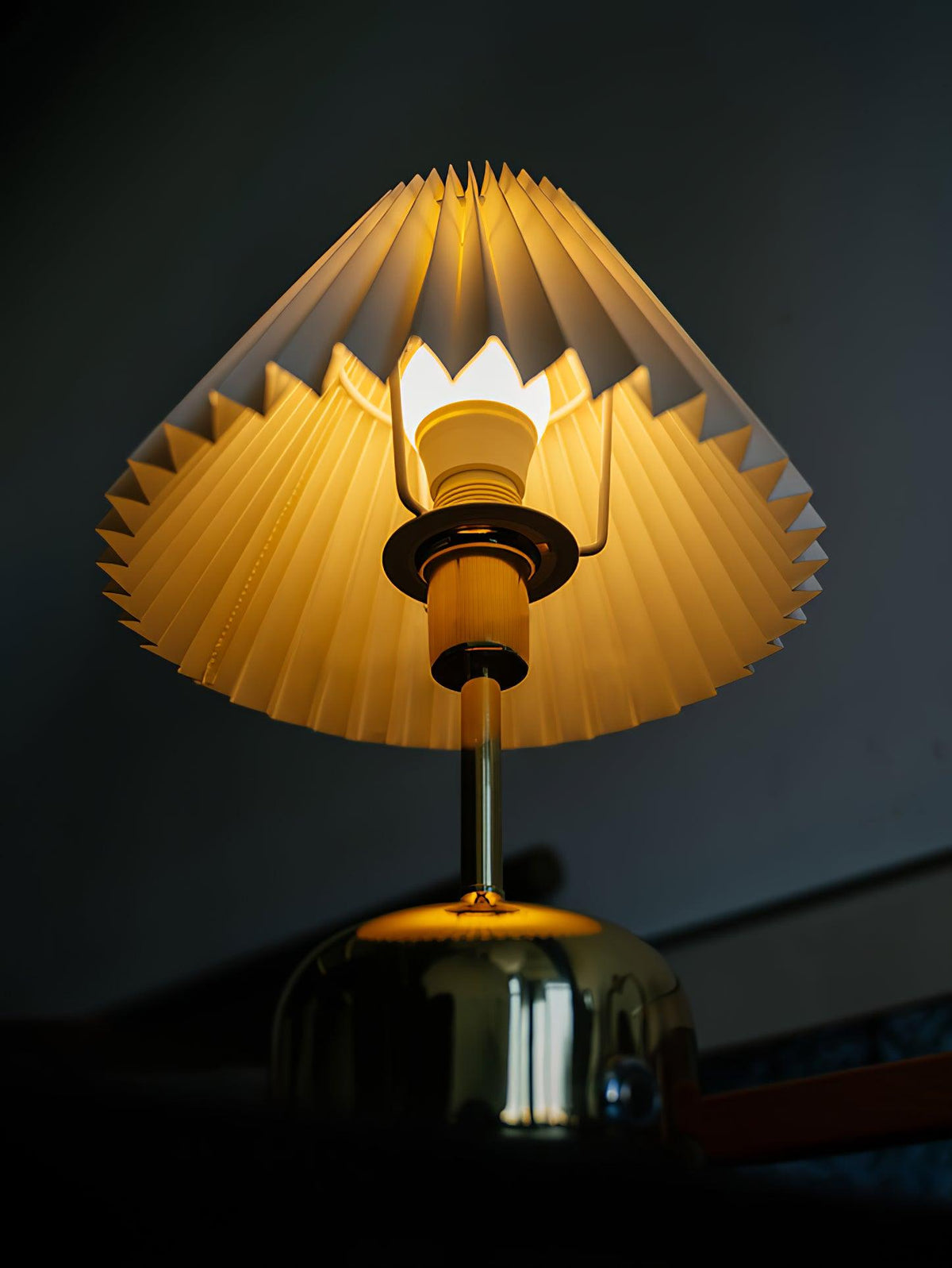Lynn moderne bordlampe
