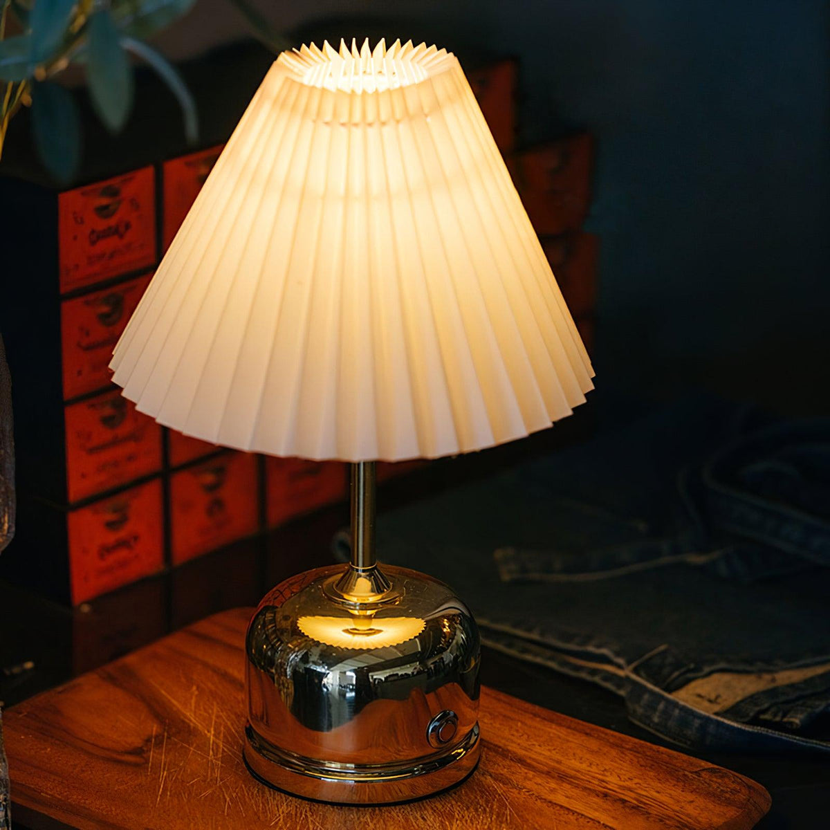 Lynn moderne bordlampe