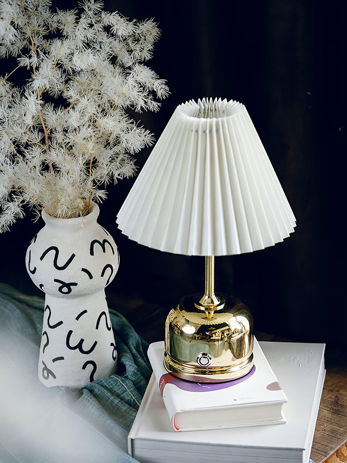 Lynn moderne bordlampe