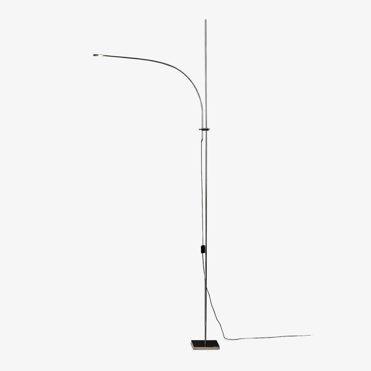Candeeiro de pé minimalista Zevenil