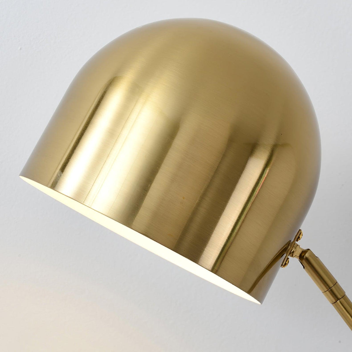 Eminex mínímalískur gólflampi