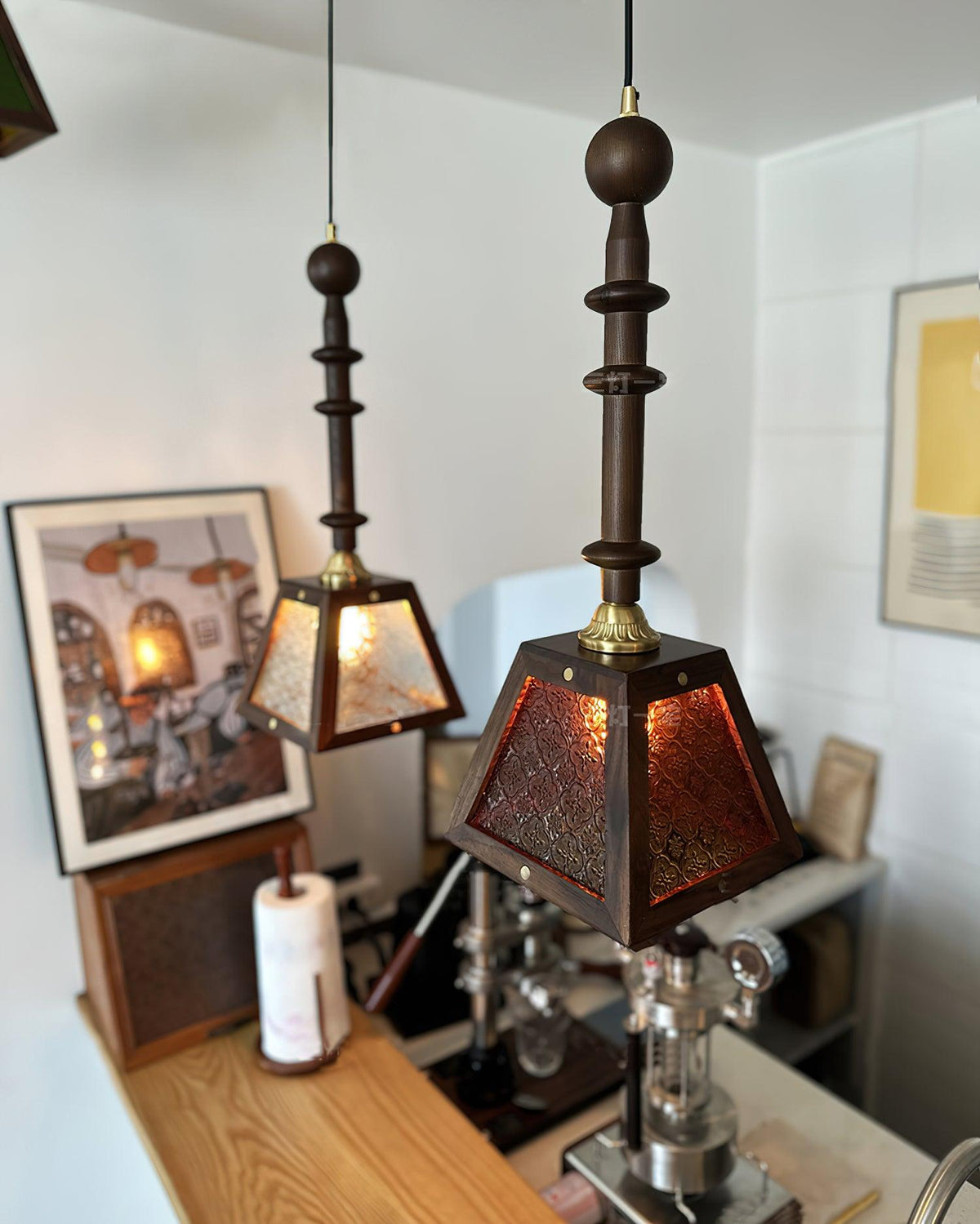Zilten elegant vintage-pendellampe i glas og træ