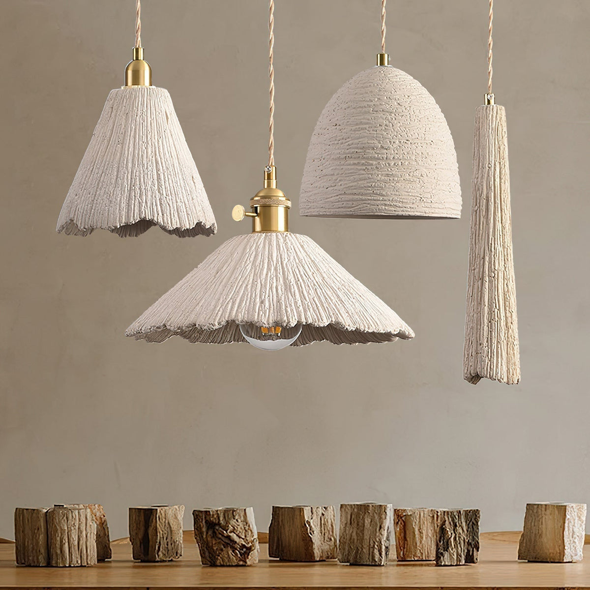 Kirae texturerade pendellampor i cement