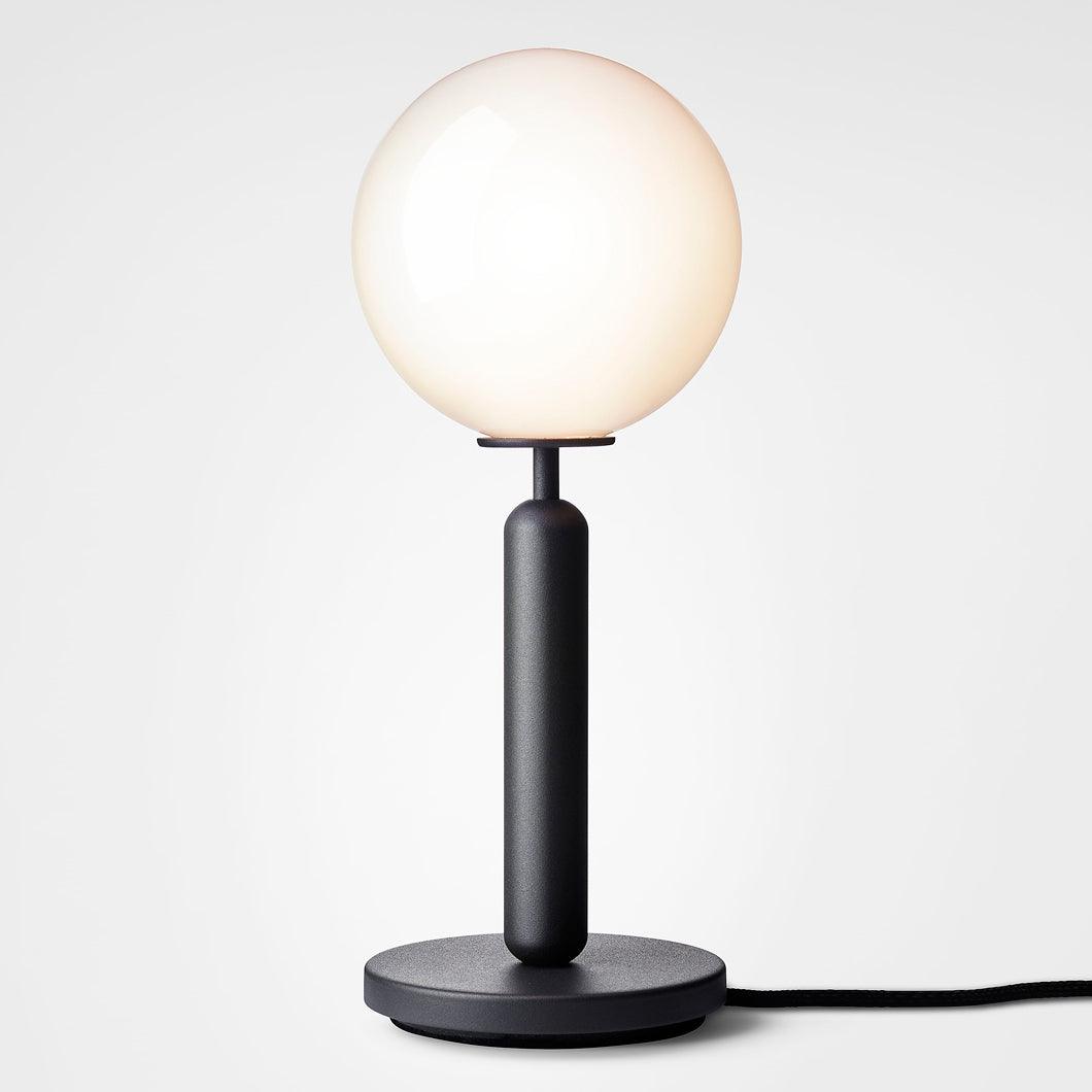 Eirelielle minimalistisk bordlampe i glas